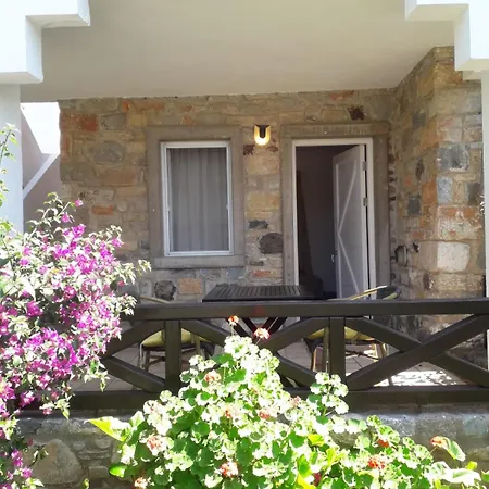 Otel Kıvanç 3*