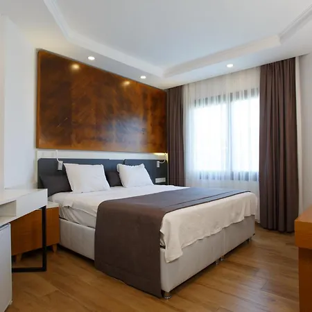 Hotel Kivanc 3*
